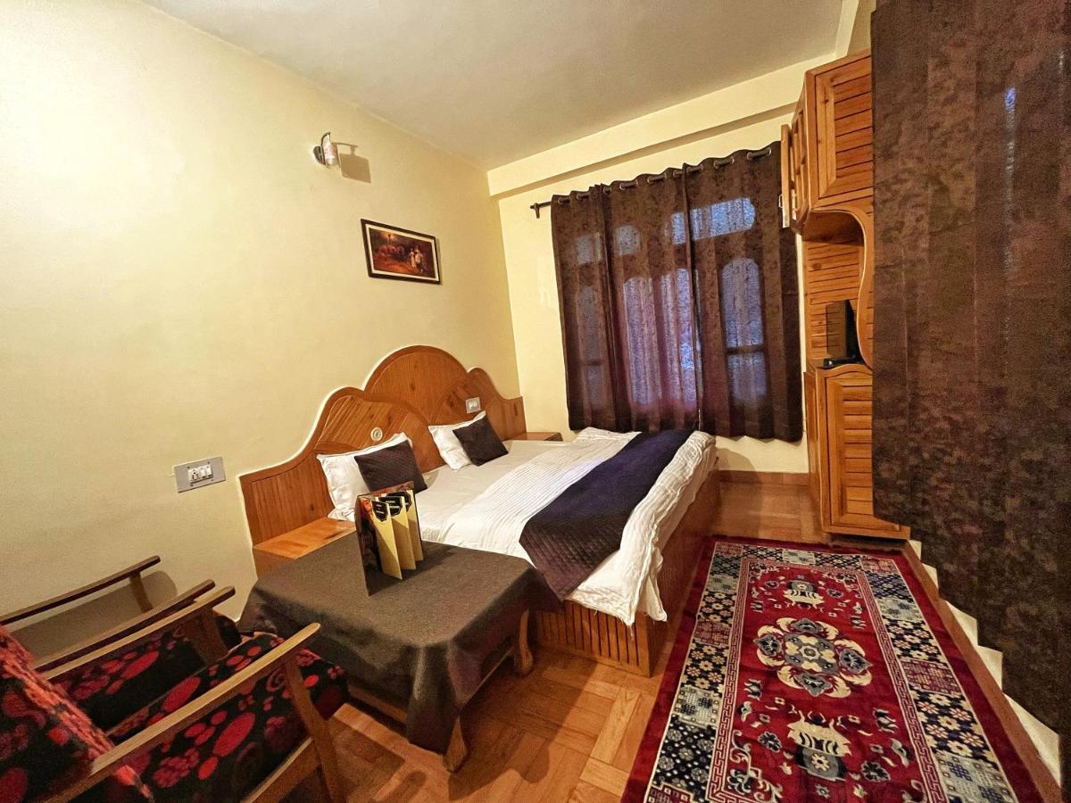 Hotel Anupam By Mid Orchard, Касоль Екстер'єр фото