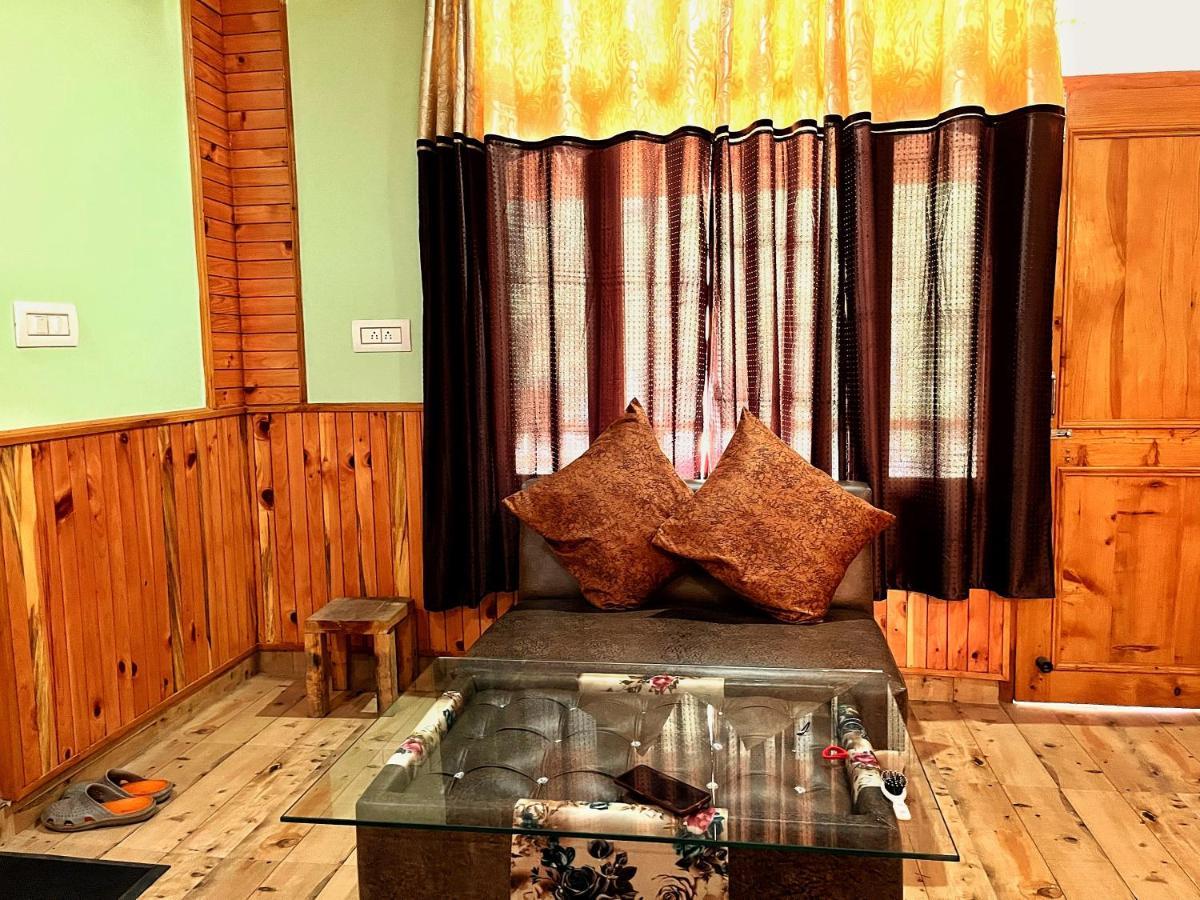 Hotel Anupam By Mid Orchard, Касоль Екстер'єр фото