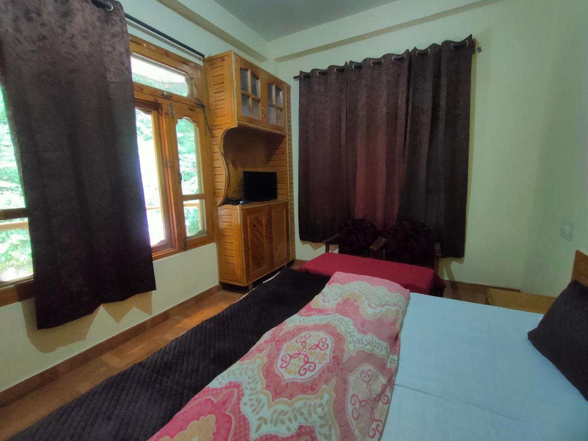 Hotel Anupam By Mid Orchard, Касоль Екстер'єр фото