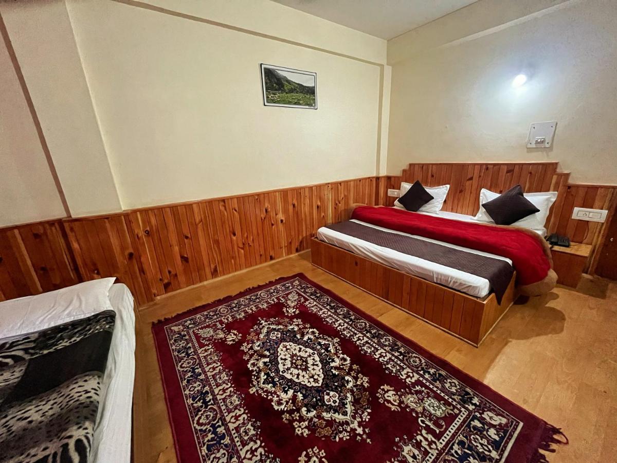 Hotel Anupam By Mid Orchard, Касоль Екстер'єр фото